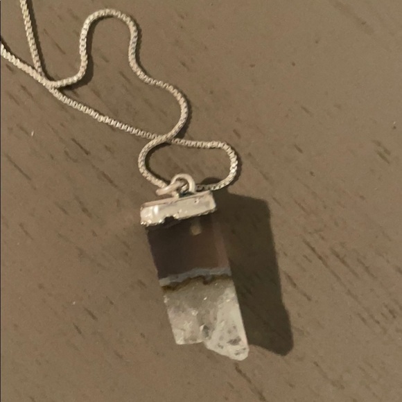 THREE silver necklaces Layered,arrowhead & crystal - Picture 6 of 6